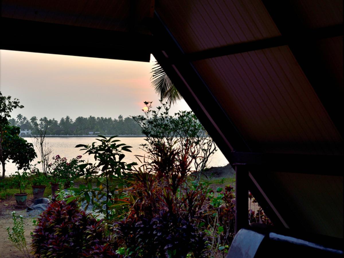 Kadaloram Beach Resort Kochi Ngoại thất bức ảnh